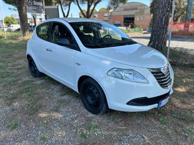 Lancia Ypsilon *GPL VALIDO 2027*NEOPATENTATI* Bianco usata Grosseto
