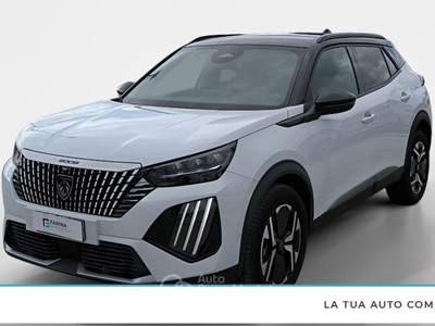 Peugeot 2008 Hybrid 145 e-DCS6 GT Bianco usata CASTELDACCIA