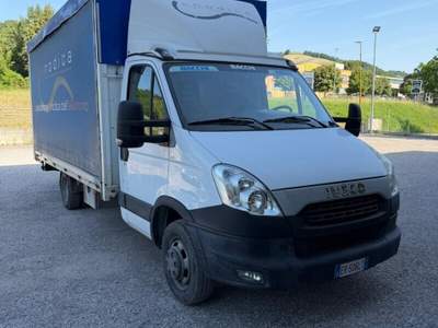 Iveco Daily Daily 35C17L BTor 3.0 HPT PL-RG Cabinato usata Sassocorvaro Auditore