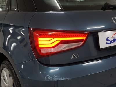 Audi A1 SPB 1.4 TDI 90 cv Admired Blu/Azzurro usata Ispica