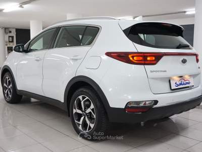 Kia Sportage 136 CV DCT7 2WD Mild Hybrid Style Bianco usata Ispica