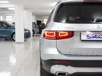 Mercedes-Benz Classe GLB GLB 200 d Automatic Sport Argento usata Ispica