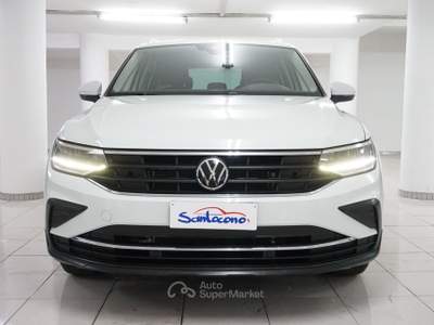 Volkswagen Tiguan SCR DSG Life Bianco usata Ispica