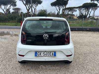 Volkswagen up! 1.0 5p. EVO move up! BlueMotion Technology Bianco usata Roma