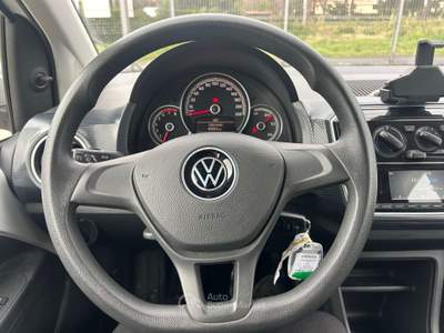 Volkswagen up! 1.0 5p. EVO move up! BlueMotion Technology Bianco usata Roma