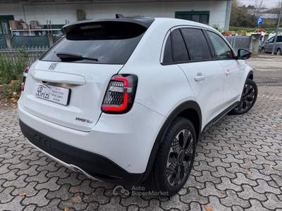 Fiat 600 Hybrid 100 CV DCT MHEV La Prima Bianco usata Mercato Saraceno