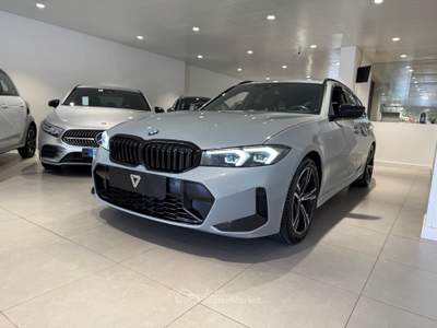 BMW Serie 3 320d 320d M Sport Touring Grigio usata AGROPOLI
