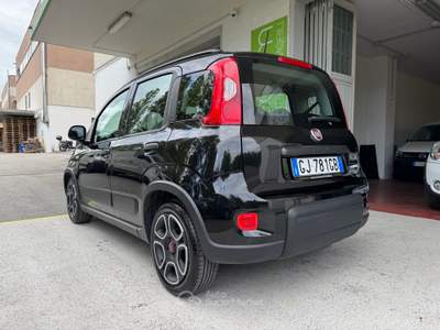 Fiat Panda HYBRID CITYLIFE 5P GARANZIA 36MESI Nero usata Riccione