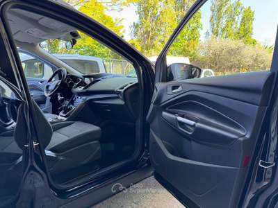 Ford Kuga tdci Titanium 1Prop GARANZIA 24 MESI Nero usata Riccione