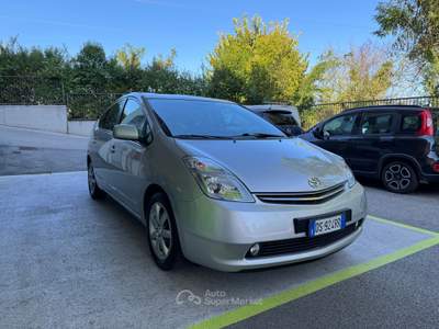 Toyota Prius 1.5 HYBRID UNIPROP. GARANZIA 24 MESI Argento usata Riccione