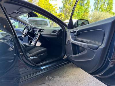 Volvo V60 1.6 d2 Momentum Powershift GARANZIA24MES Grigio usata Riccione