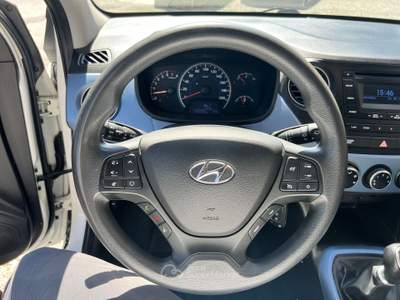 Hyundai i10 Uniproprietario Bianco usata Sestri Levante
