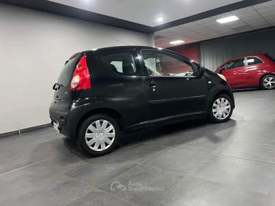 Peugeot 107 1.0 68CV 3p. 12v Nero usata Atena lucana