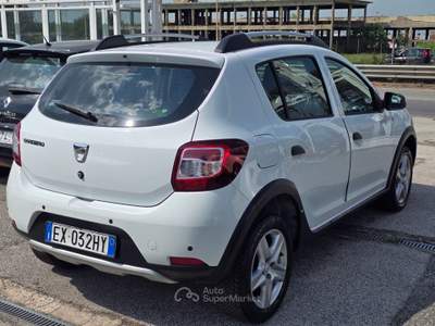 Dacia Sandero Stepway 1.5 dCi 90cv Prestige Bianco usata Qualiano