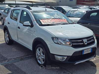 Dacia Sandero Stepway 1.5 dCi 90cv Prestige Bianco usata Qualiano