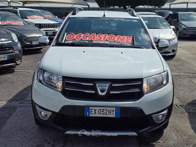 Dacia Sandero Stepway 1.5 dCi 90cv Prestige Bianco usata Qualiano