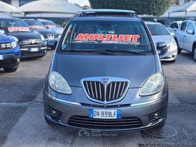 Lancia Musa 90CV Platino Grigio usata Qualiano