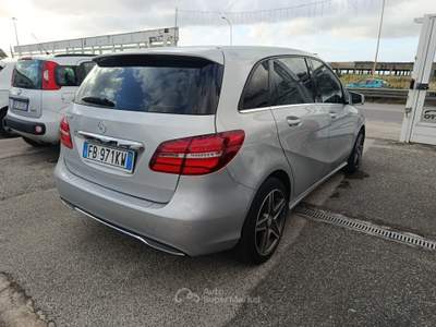 Mercedes-Benz Classe B B 160 CDI Automatic Premium Argento usata Qualiano