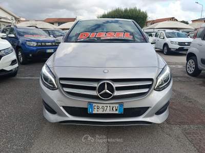 Mercedes-Benz Classe B B 160 CDI Automatic Premium Argento usata Qualiano