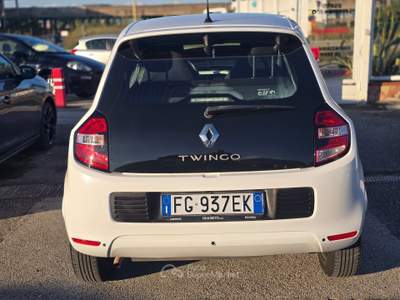 Renault Twingo EDC Lovely Bianco usata Qualiano