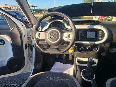 Renault Twingo EDC Lovely Bianco usata Qualiano