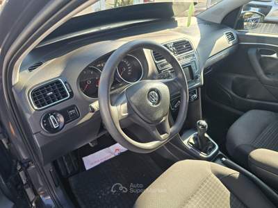 Volkswagen Polo BlueMotion Technology Grigio usata Qualiano