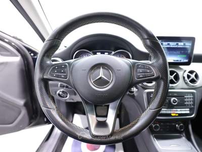 Mercedes-Benz GLA D AUTOMATIC SPORT Nero usata Brescia