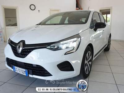 Renault Clio TCe 90 CV 5 porte Equilibre Bianco usata Galatina