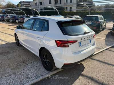 Skoda Fabia 1.0 TSI 95 CV Young Edition OK NEOPATENTATI Bianco usata SAN PIETRO IN CARIANO