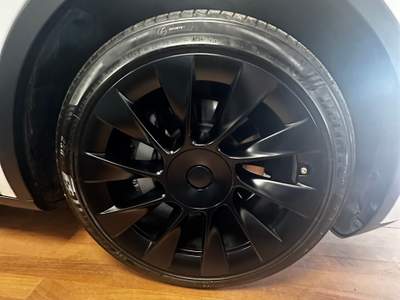 Tesla Model Y AWD | Guida Autonoma Avanzata | PRONTA CONSENA Bianco usata Roma