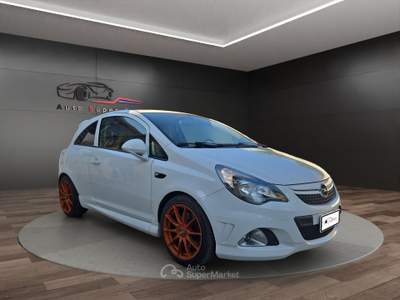 Opel Corsa Opel - Corsa 3 Porte - Corsa 3p 1.6 turbo Opc 192cv FL Bianco usata Moncalieri