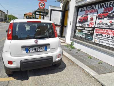 Fiat Panda Fiat Panda 1.0 FireFly S&S Hybrid City Life Bianco usata Chivasso