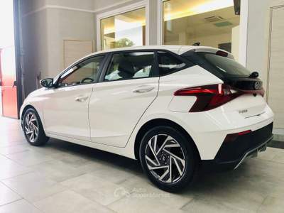 Hyundai i20 i20 III 2023 1.2 Gpl Connectline Led Pack 78cv mt Bianco usata Gorgonzola