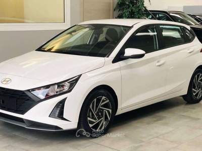 Hyundai i20 i20 III 2023 1.2 Gpl Connectline Led Pack 78cv mt Bianco usata Gorgonzola