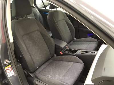 Volkswagen Golf 1.0 etsi evo Life  MILD HYBRID  110cv dsg  *  IVA DEDUCIBILE Grigio usata Gorgonzola