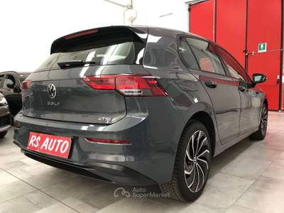 Volkswagen Golf 1.0 etsi evo Life  MILD HYBRID  110cv dsg  *  IVA DEDUCIBILE Grigio usata Gorgonzola