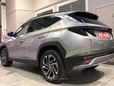 Hyundai Tucson Tucson III 2024 1.6 hev Exellence Lounge Pack 2wd 215cv auto Argento usata Gorgonzola