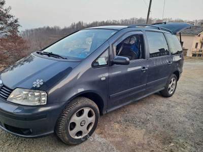 Seat Alhambra 4 motion ottime condizioni Verde usata brosso
