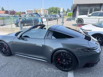 Porsche 911 3.0 4 GTS auto Verde usata MALNATE