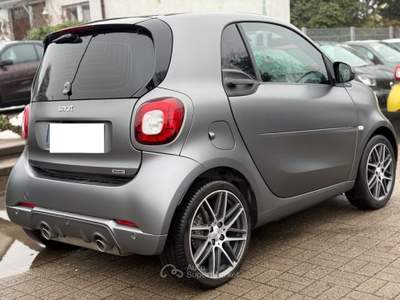 Smart ForTwo ForTwo*BRABUS Xclusive*CAMERA*PANO*JBL+SUB*PELLE TOTALE* Grigio usata Roma