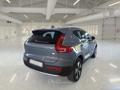 Volvo XC40 VOLVO XC40 T4 RECHARGE PLUG-IN AUTO CORE SUV usata Roma
