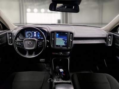 Volvo XC40 VOLVO XC40 D3 GEARTRONIC BUSINESS SUV usata Pozzuoli