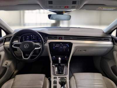 Volkswagen Passat VOLKSWAGEN PASSAT VARIANT 2.0 TDI SCR EVO 110KW EXECUTIVE DSG STATION WAGON usata Casei Gerola
