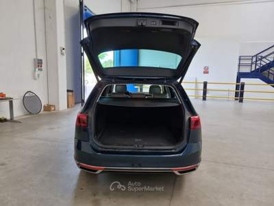 Volkswagen Passat VOLKSWAGEN PASSAT VARIANT 2.0 TDI SCR EVO 110KW EXECUTIVE DSG STATION WAGON usata Casei Gerola