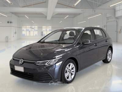 Volkswagen Golf VOLKSWAGEN GOLF VIII 2.0 TDI SCR 85KW LIFE DSG 5 PORTE BERLINA usata Casei Gerola