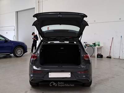 Volkswagen Golf VOLKSWAGEN GOLF VIII 2.0 TDI SCR 85KW LIFE DSG 5 PORTE BERLINA usata Casei Gerola