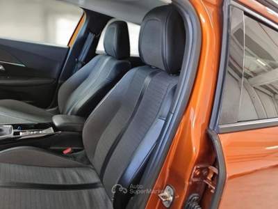 Peugeot 2008 PEUGEOT 2008 BLUEHDI 110 ALLURE S/S CROSSOVER usata Casei Gerola