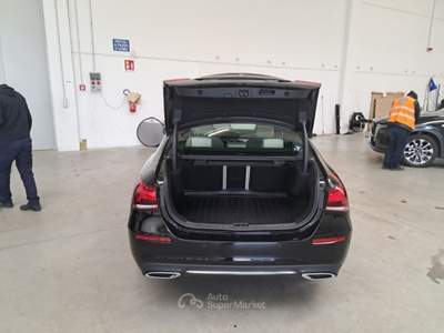 Mercedes-Benz Classe A MERCEDES-BENZ CLASSE A A 220 D AUTOMATIC SPORT 4 PORTE BERLINA usata Casei Gerola