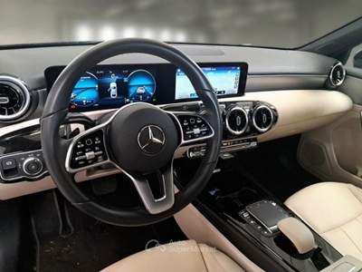 Mercedes-Benz Classe A MERCEDES-BENZ CLASSE A A 220 D AUTOMATIC SPORT 4 PORTE BERLINA usata Casei Gerola