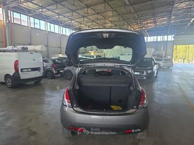 Lancia Ypsilon LANCIA YPSILON 1.0 FIREFLY 70 CV HYBRID ORO 5 PORTE BERLINA usata Roma